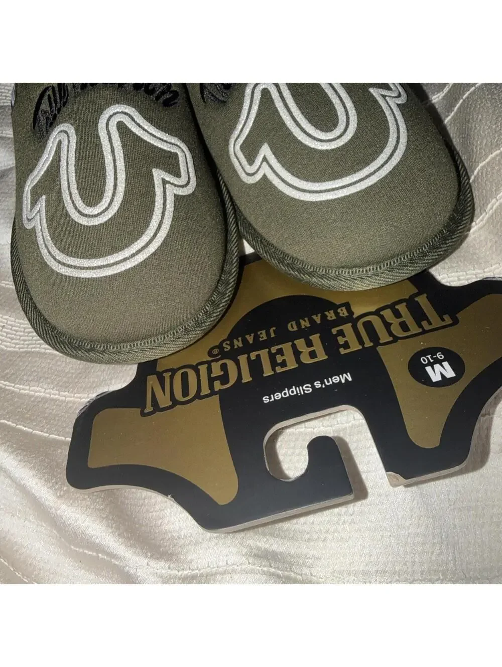 True Religion Horseshoe Logo Slippers Men's Size medium 9-10 green NEW!